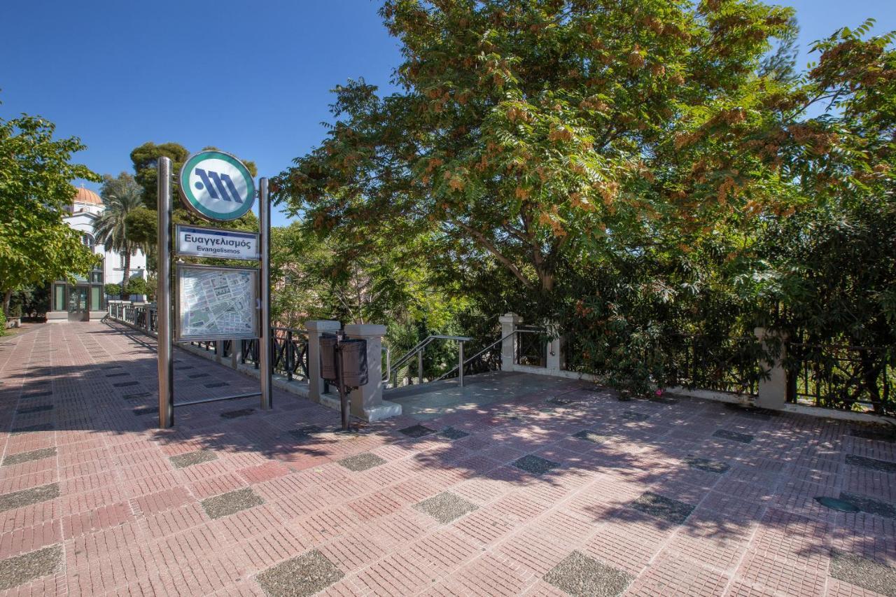 Upscale Luxury Athens Renovated Dream Home In One Of The Most Favorable Locations By National Gardens, Zoo & Hellenic Parliament In Syntagma And Stylish Exquisite Kolonaki Neighborhood Exterior photo