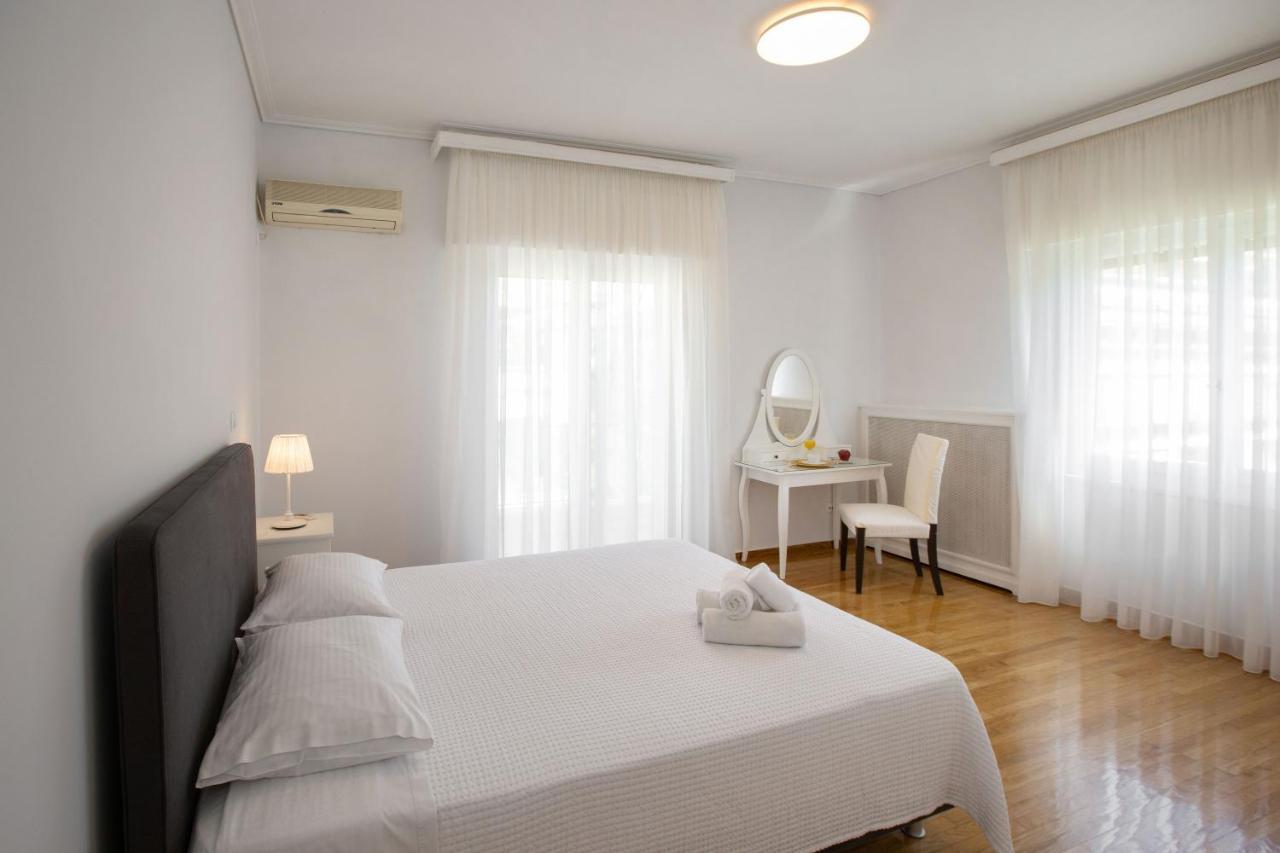 Upscale Luxury Athens Renovated Dream Home In One Of The Most Favorable Locations By National Gardens, Zoo & Hellenic Parliament In Syntagma And Stylish Exquisite Kolonaki Neighborhood Exterior photo