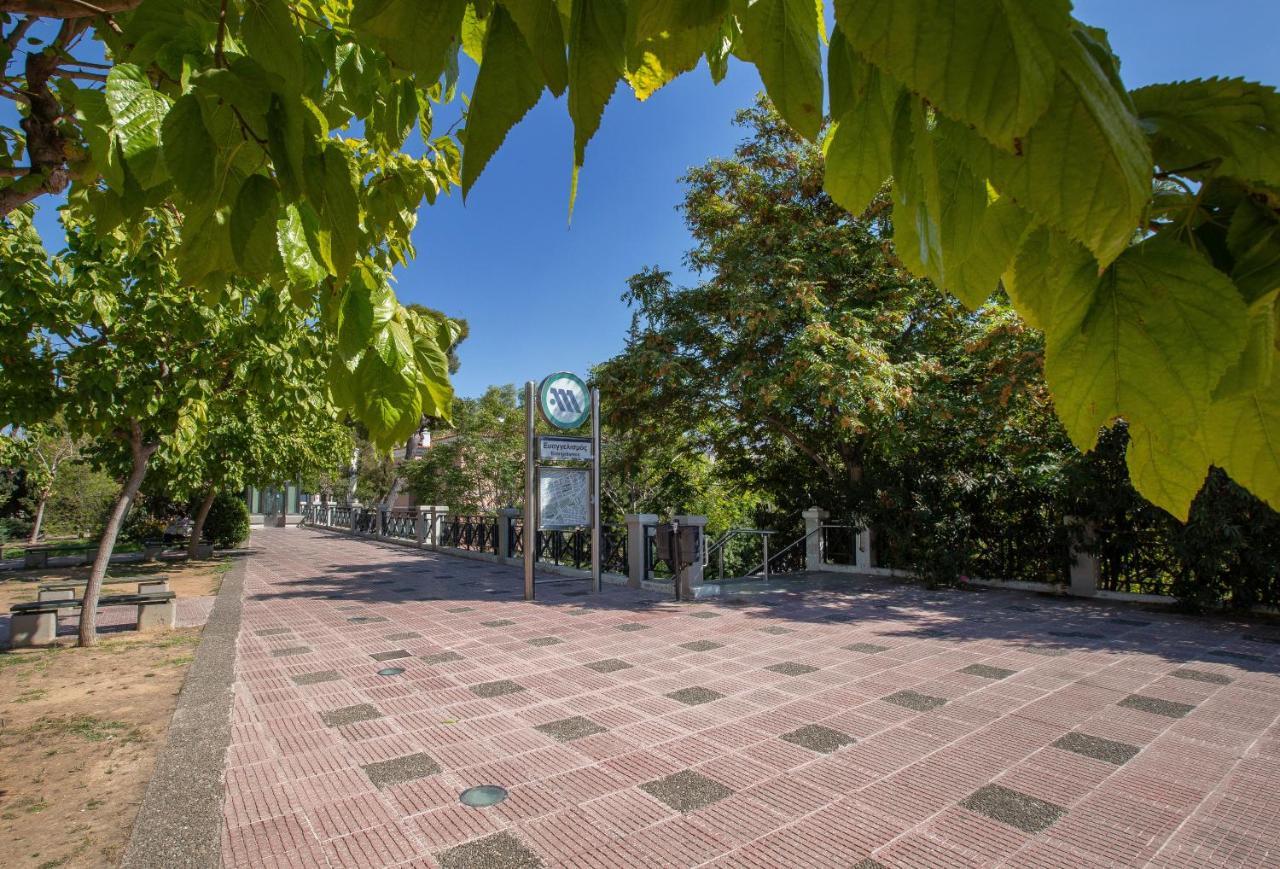 Upscale Luxury Athens Renovated Dream Home In One Of The Most Favorable Locations By National Gardens, Zoo & Hellenic Parliament In Syntagma And Stylish Exquisite Kolonaki Neighborhood Exterior photo
